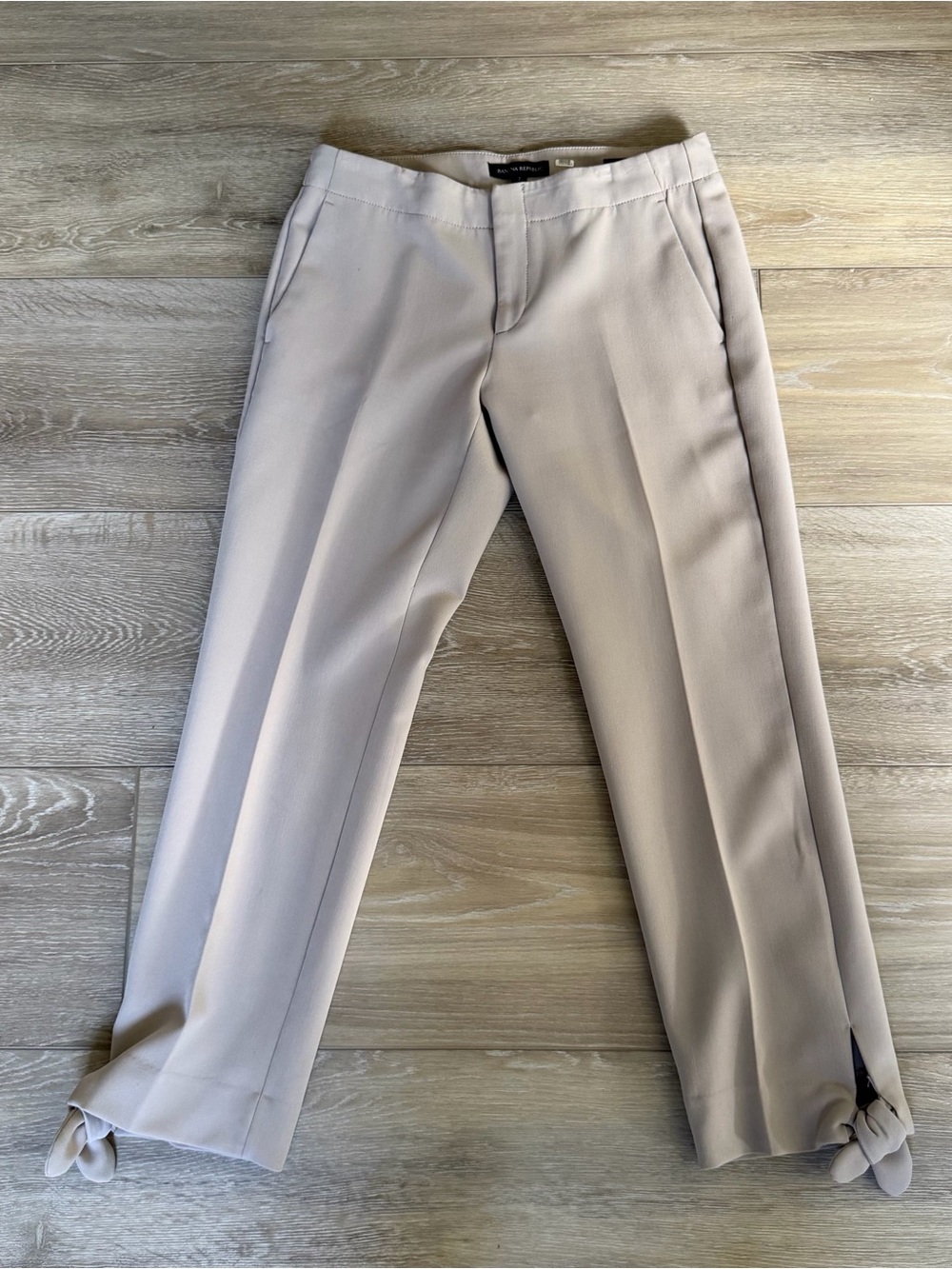 Banana republic beige pants